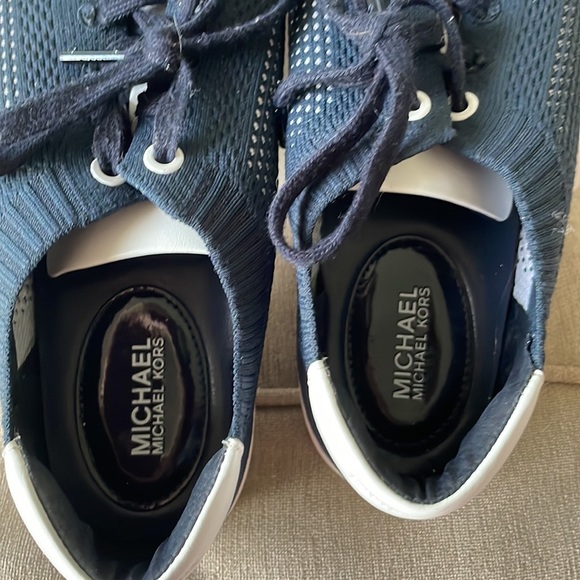 Michael Kors sneakers used size 8 - Picture 8 of 8